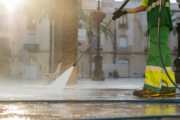 Best Commercial Building Pressure Washing  in Beaver Dam, WI